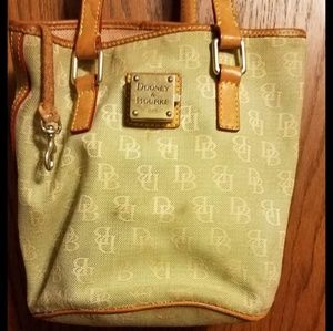 Dooney and Bourke medium size purse